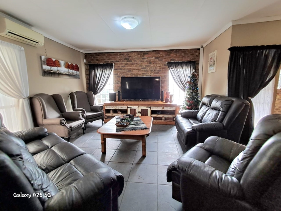 3 Bedroom Property for Sale in Sasolburg Ext 10 Free State
